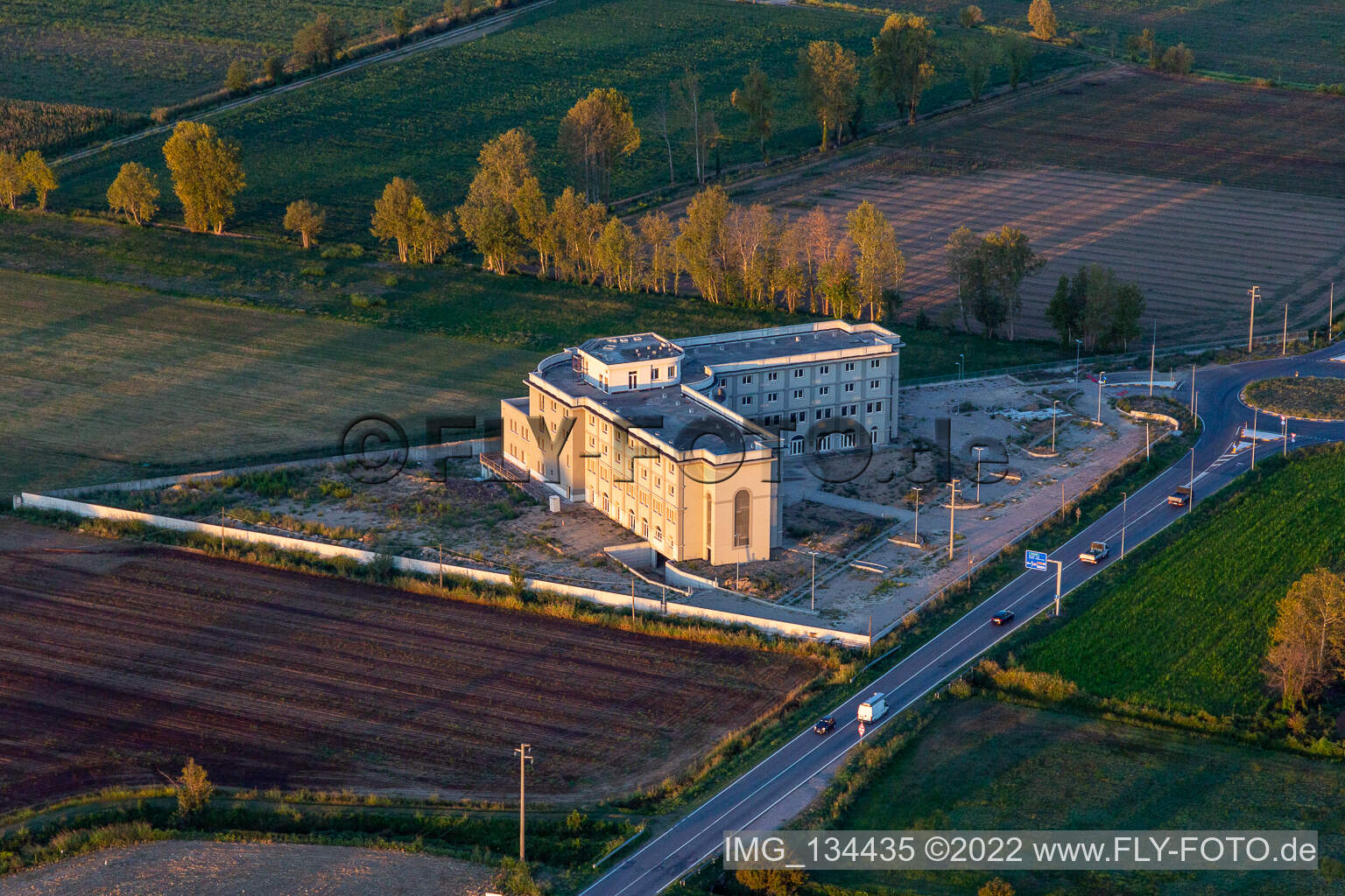 Vue aérienne de Caravaggio dans le département Bergamo, Italie