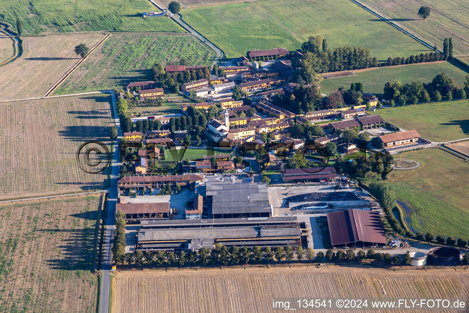 Vue aérienne de Quartier Gradella in Pandino dans le département Cremona, Italie