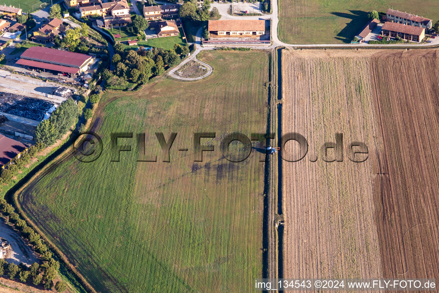 Vue aérienne de Gradella à Pandino dans le département Cremona, Italie