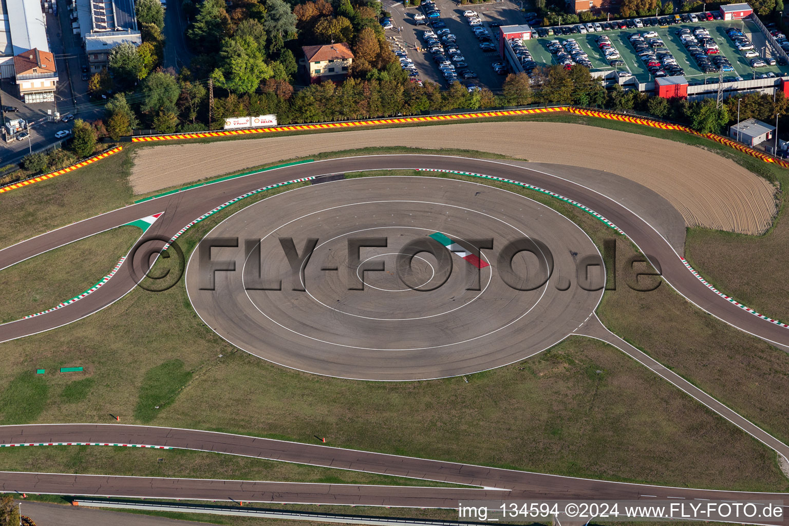 Circuit de Formule 1 Ferrari, Pista di Fiorano, Circuito di Fiorano à Fiorano Modenese dans le département Modena, Italie vue du ciel