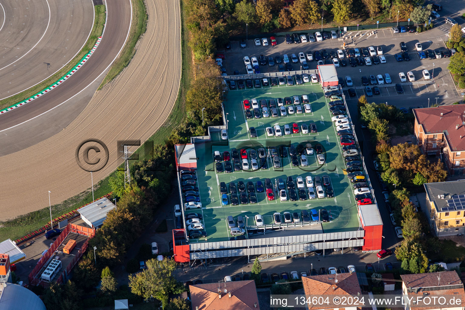 Vue aérienne de Circuit de Formule 1 Ferrari, Pista di Fiorano, Circuito di Fiorano à Fiorano Modenese dans le département Modena, Italie