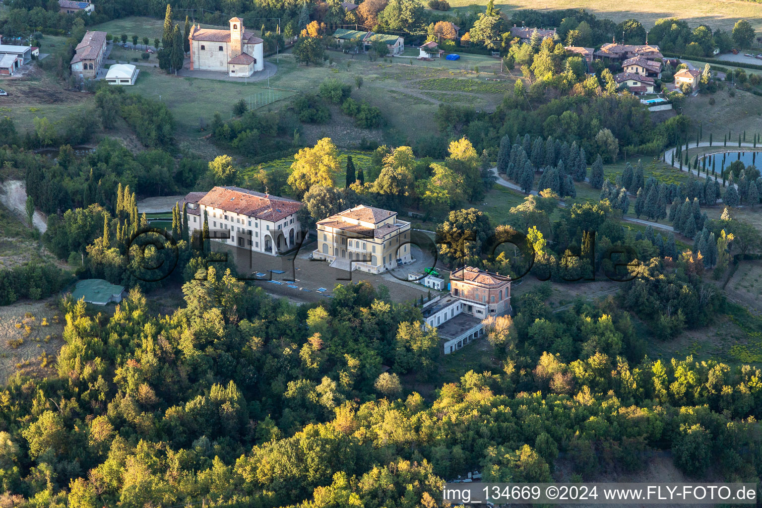 Vue aérienne de Casalgrande dans le département Reggio Emilia, Italie