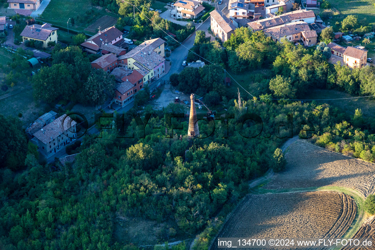 Vue aérienne de Four à ciment ancien à Scandiano dans le département Reggio Emilia, Italie