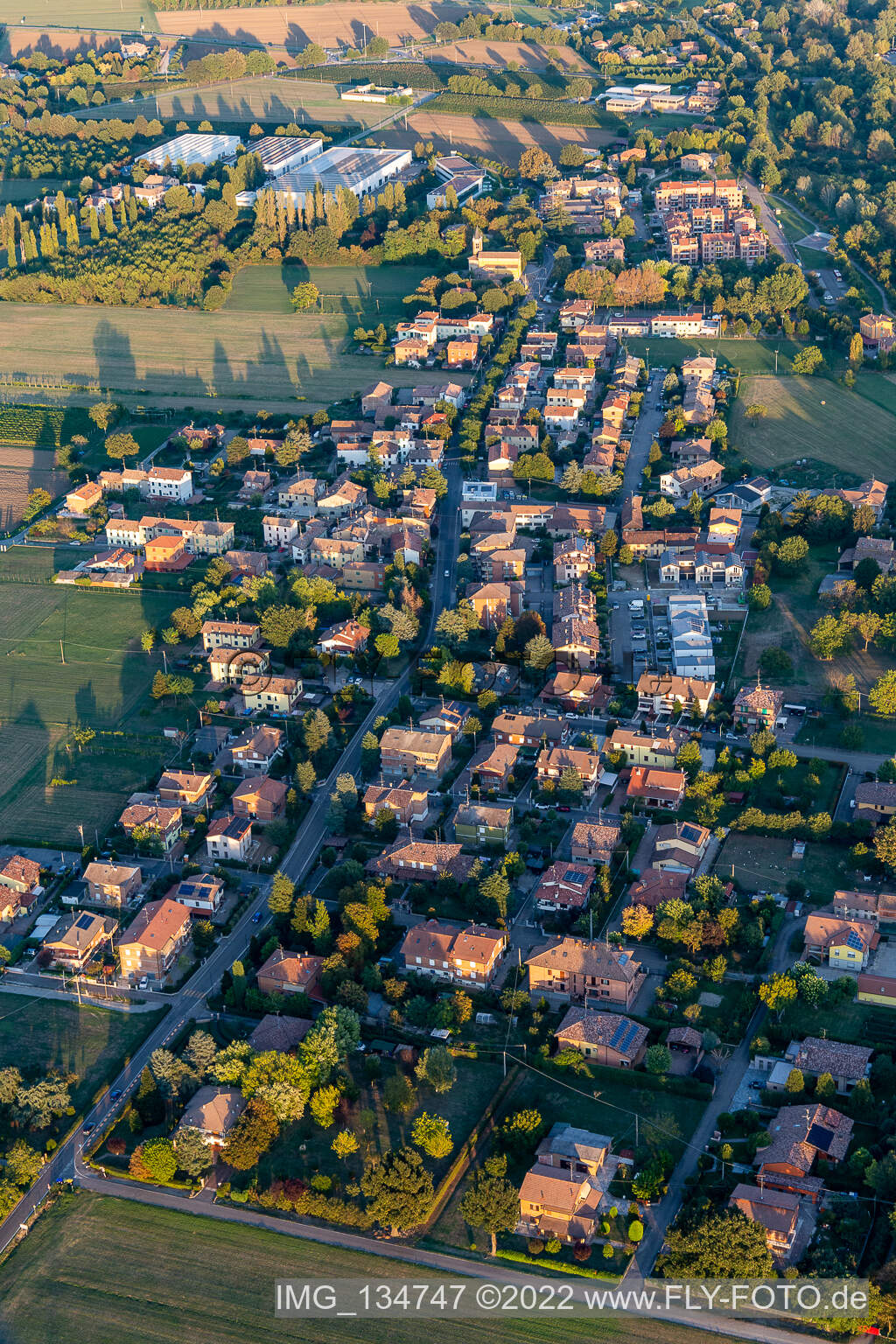 Vue aérienne de Fellegara à Scandiano dans le département Reggio Emilia, Italie
