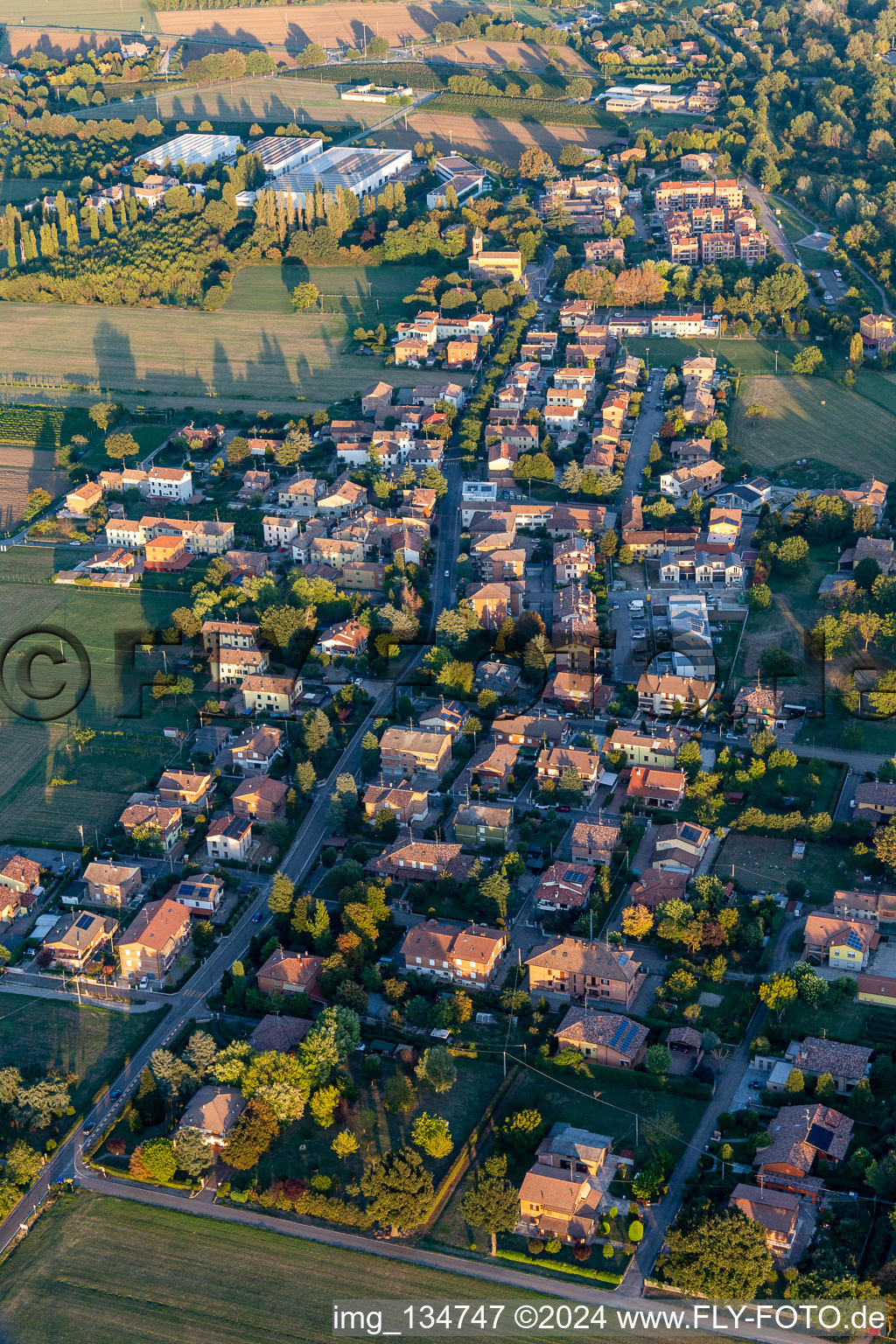 Vue aérienne de Fellegara à Scandiano dans le département Reggio Emilia, Italie