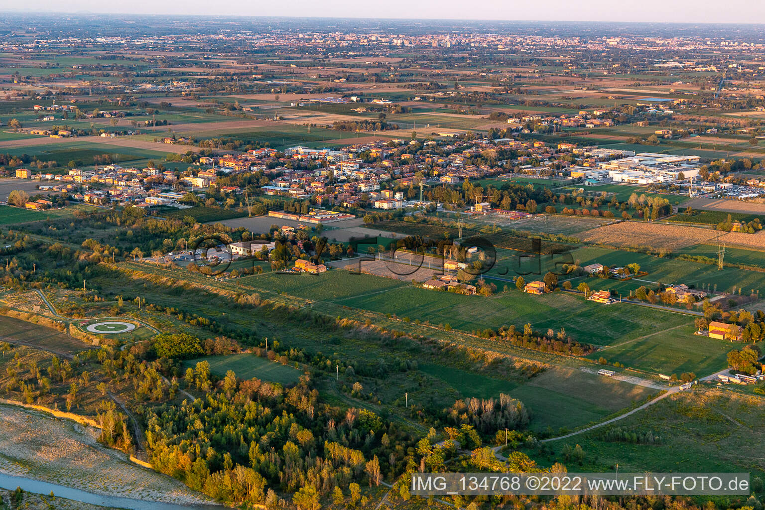 Vue aérienne de Quartier Magreta in Formigine dans le département Modena, Italie