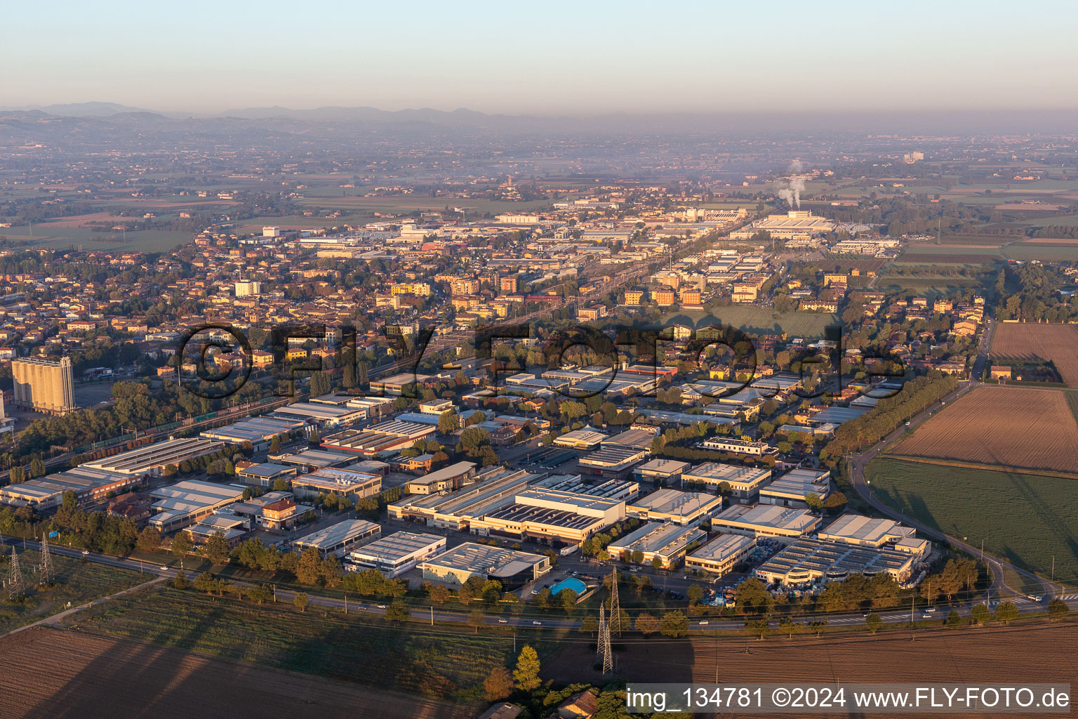 Vue aérienne de Rubiera dans le département Reggio Emilia, Italie