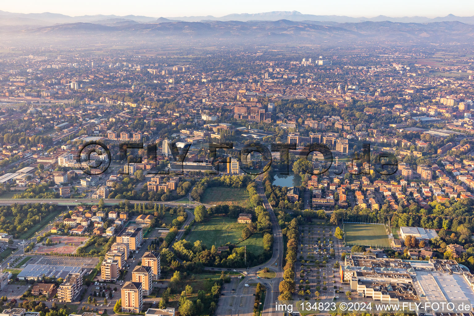 Vue aérienne de Reggio nell’Emilia dans le département Reggio Emilia, Italie