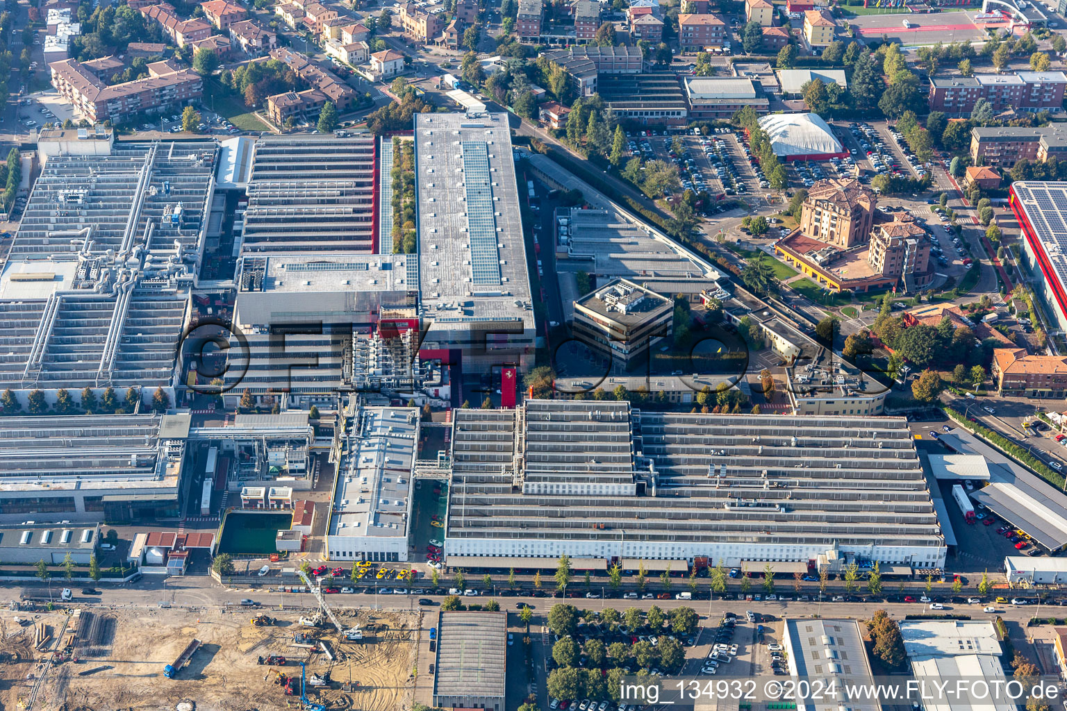 Vue aérienne de Ferrari SPA à Maranello dans le département Modena, Italie