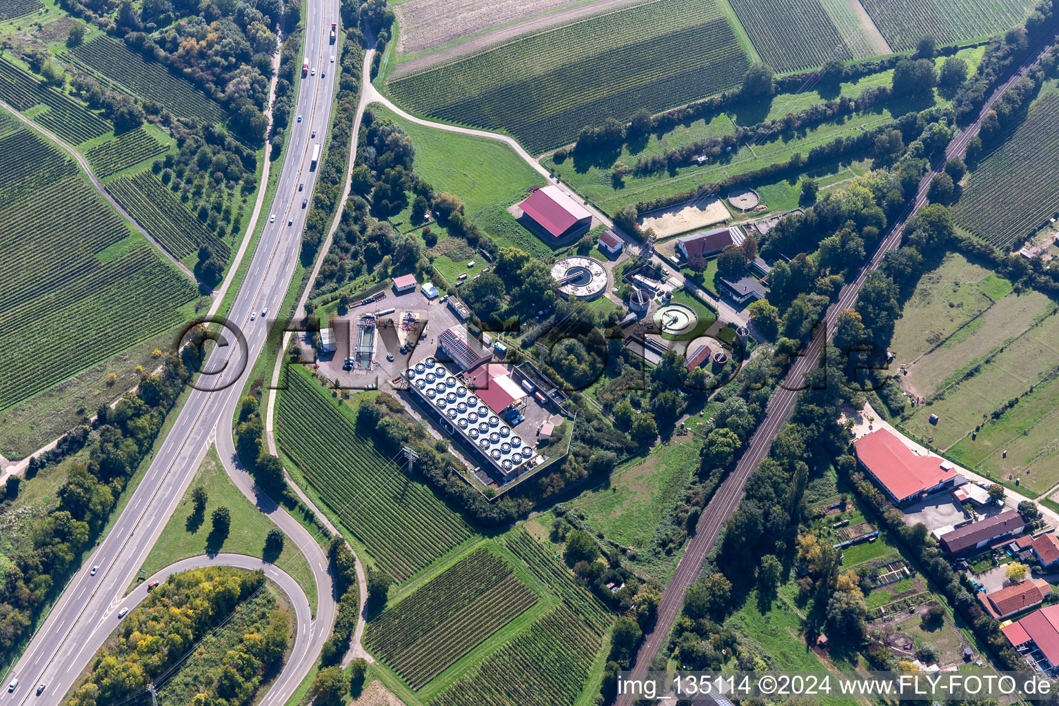 Photographie aérienne de Centrale géothermique Insheim avec production de lithium à Insheim dans le département Rhénanie-Palatinat, Allemagne