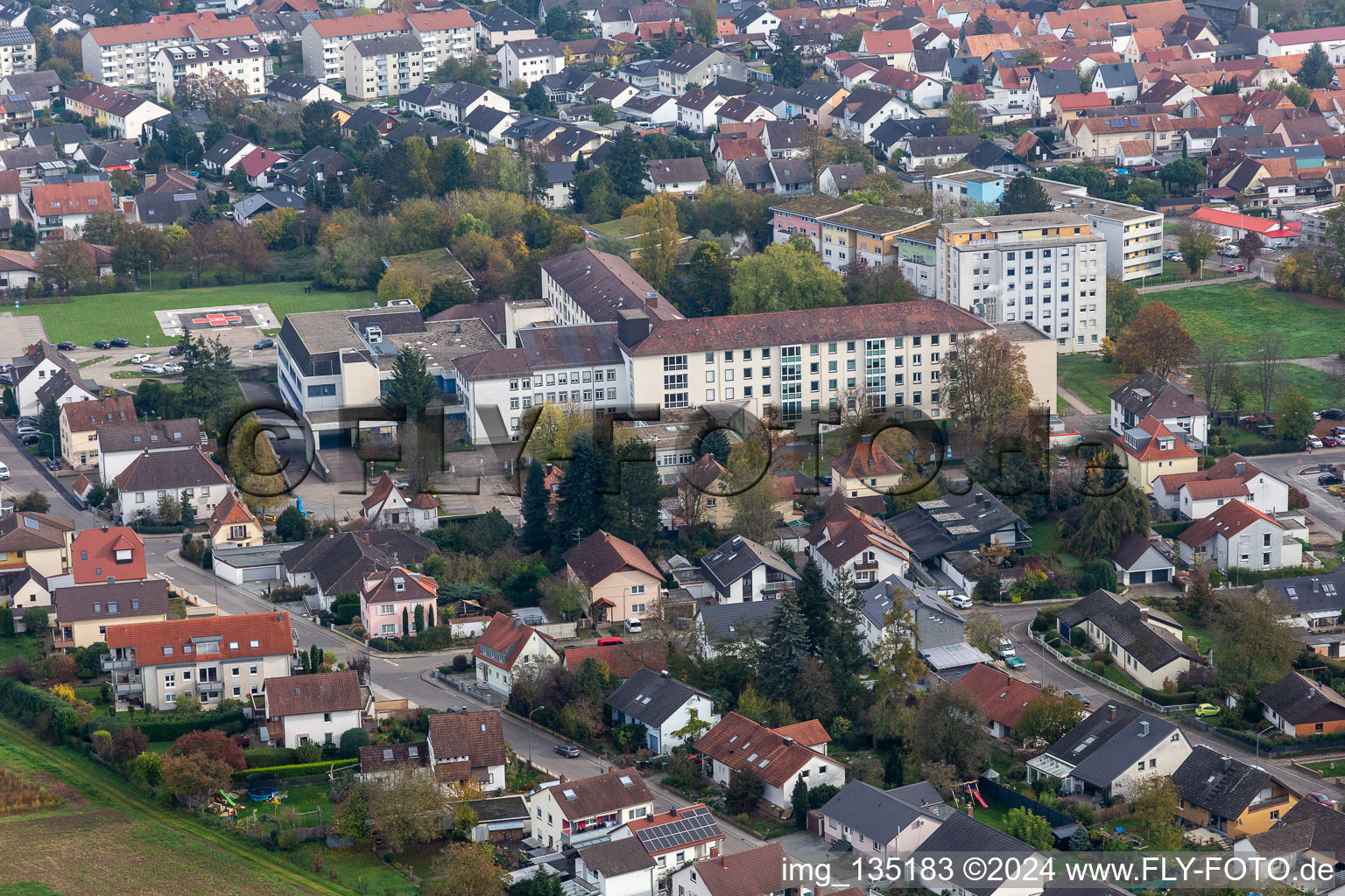 Vue aérienne de Hôpital Asclépios à Kandel dans le département Rhénanie-Palatinat, Allemagne