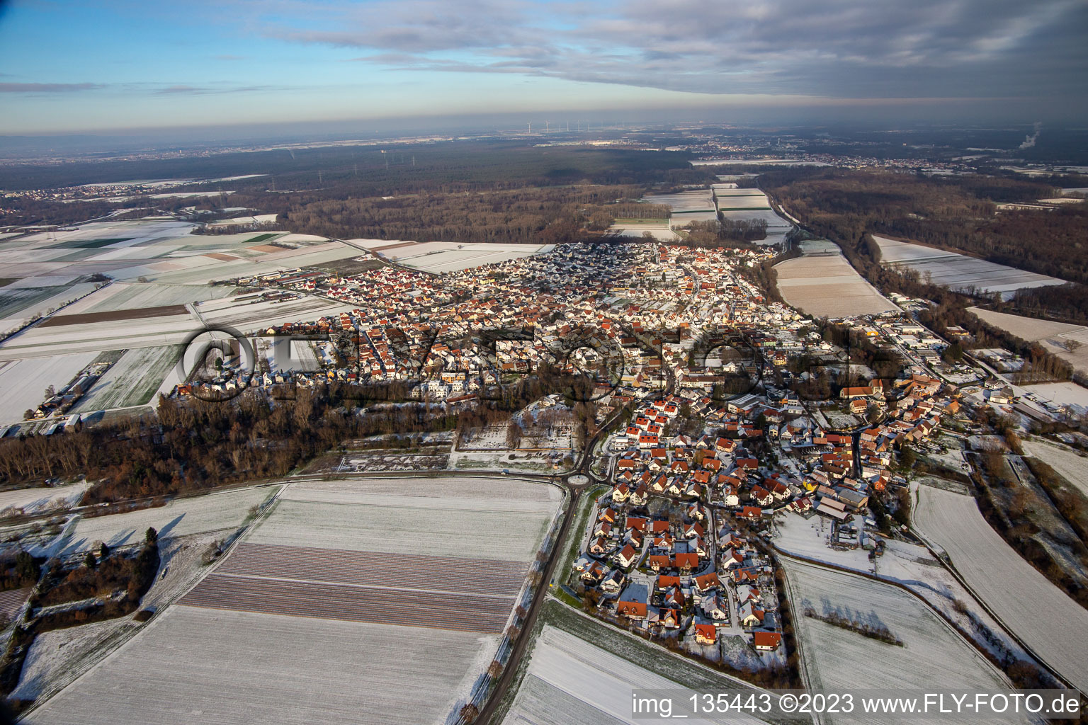 Photographie aérienne de En hiver quand il y a de la neige à Hördt dans le département Rhénanie-Palatinat, Allemagne