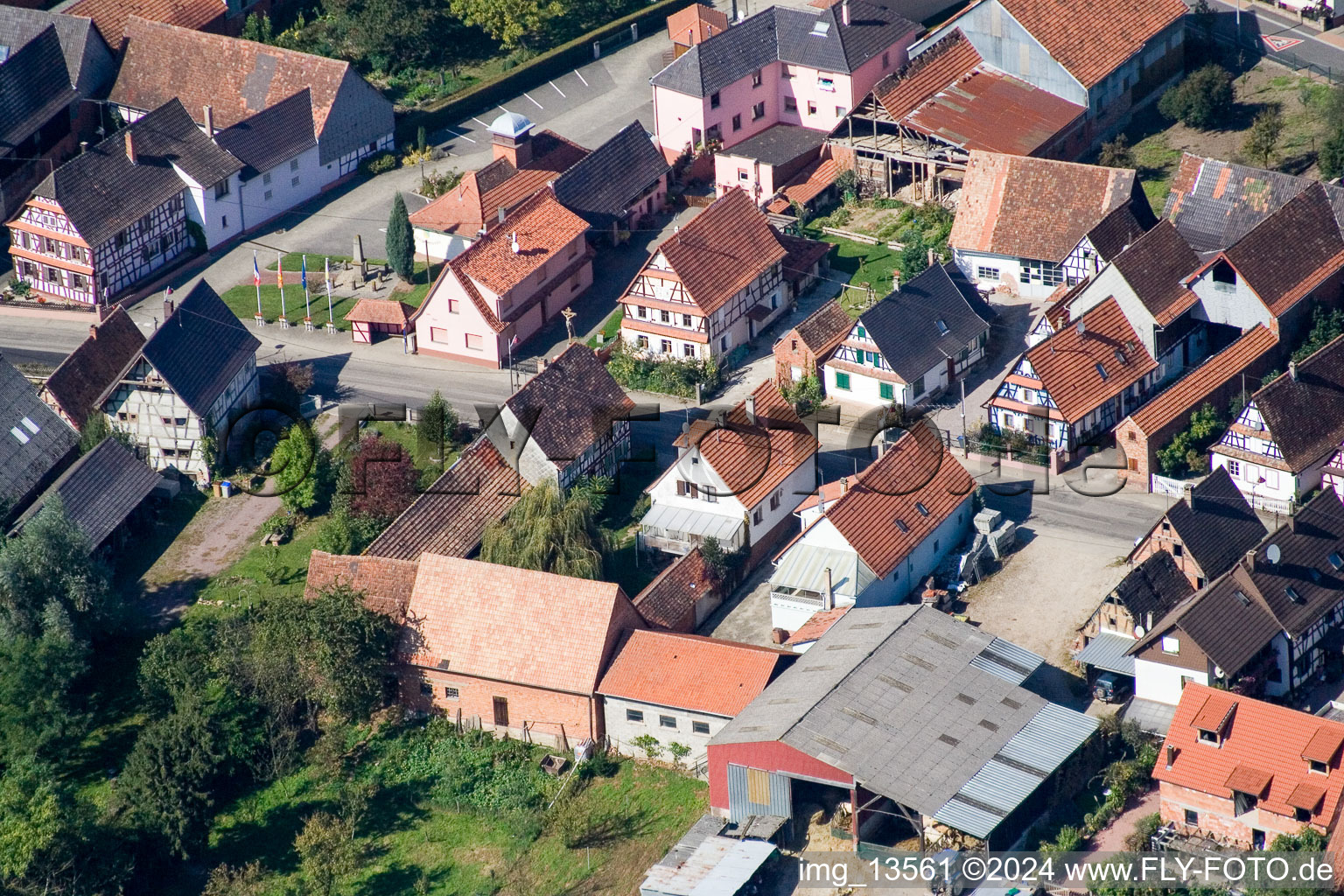 Niederlauterbach dans le département Bas Rhin, France vue du ciel