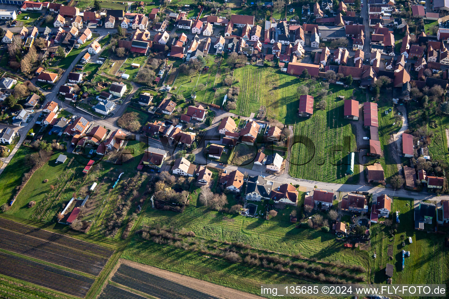 Vue aérienne de Friedhofstr. à Schweighofen dans le département Rhénanie-Palatinat, Allemagne