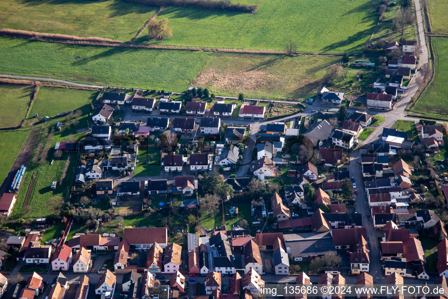 Vue aérienne de Anneau sud à Schweighofen dans le département Rhénanie-Palatinat, Allemagne