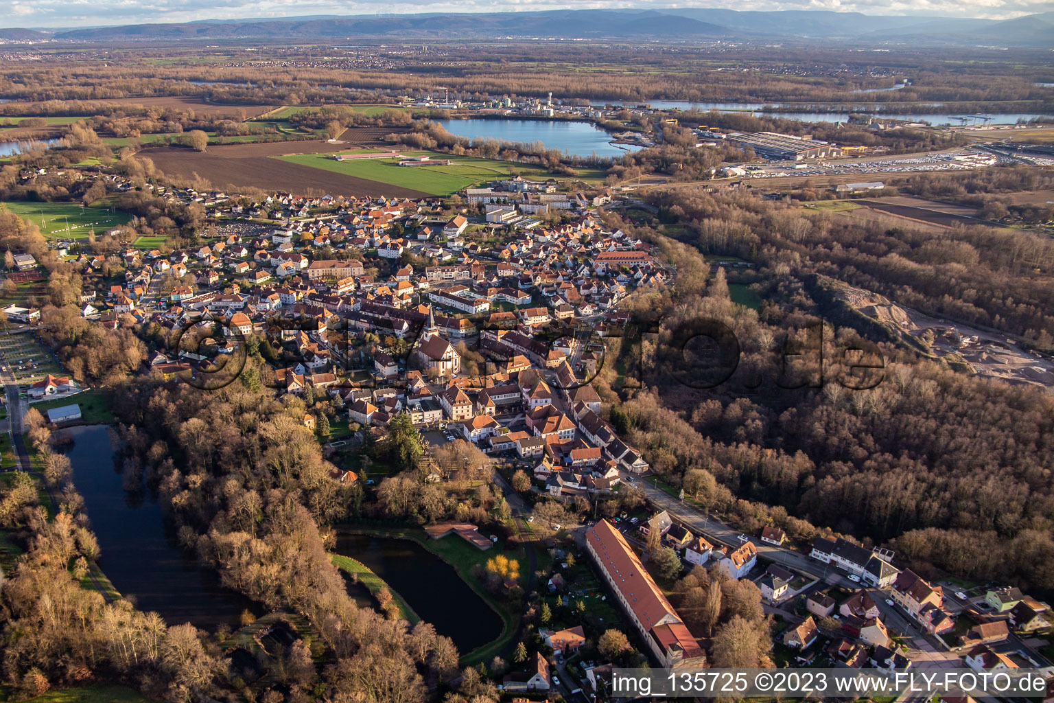 Lauterbourg dans le département Bas Rhin, France vue d'en haut