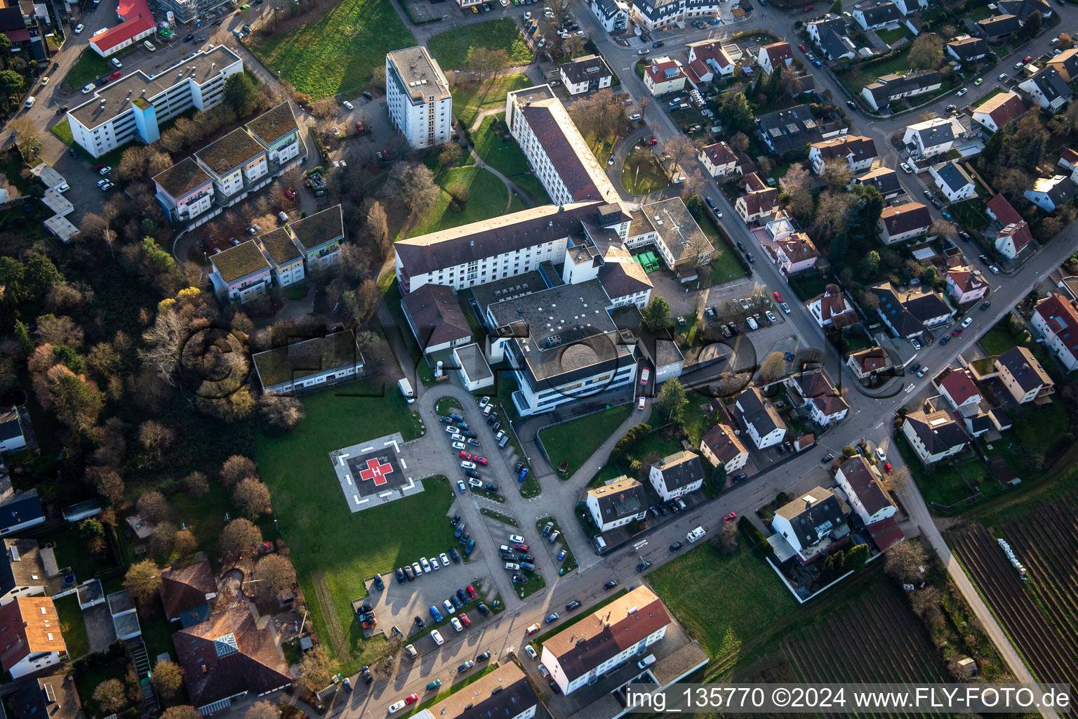 Photographie aérienne de Cliniques Asklepios Palatinat-Sud à Kandel dans le département Rhénanie-Palatinat, Allemagne