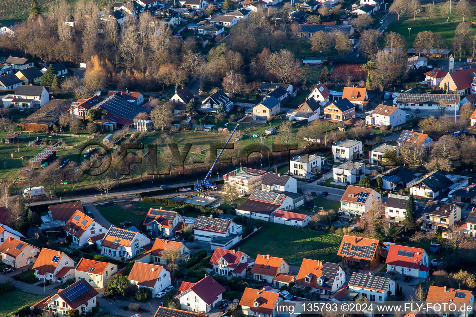 Vue aérienne de Nouveau chantier sur la Jakob-Becker-Straße à le quartier Mörzheim in Landau in der Pfalz dans le département Rhénanie-Palatinat, Allemagne