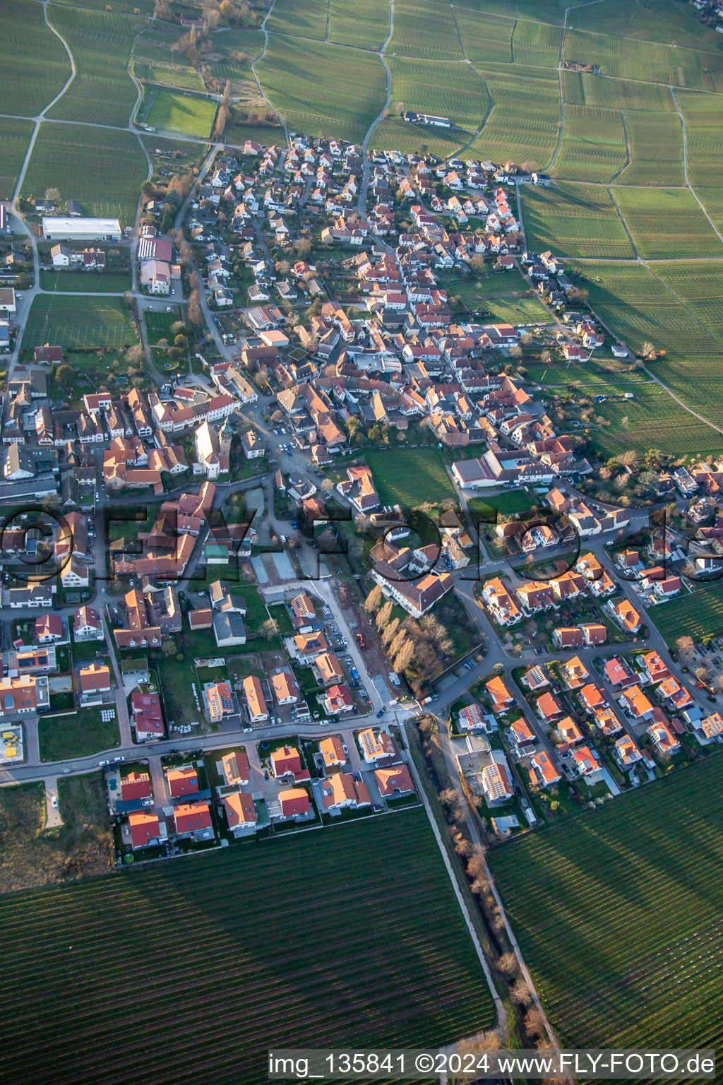 Vue aérienne de De l'est à Hainfeld dans le département Rhénanie-Palatinat, Allemagne