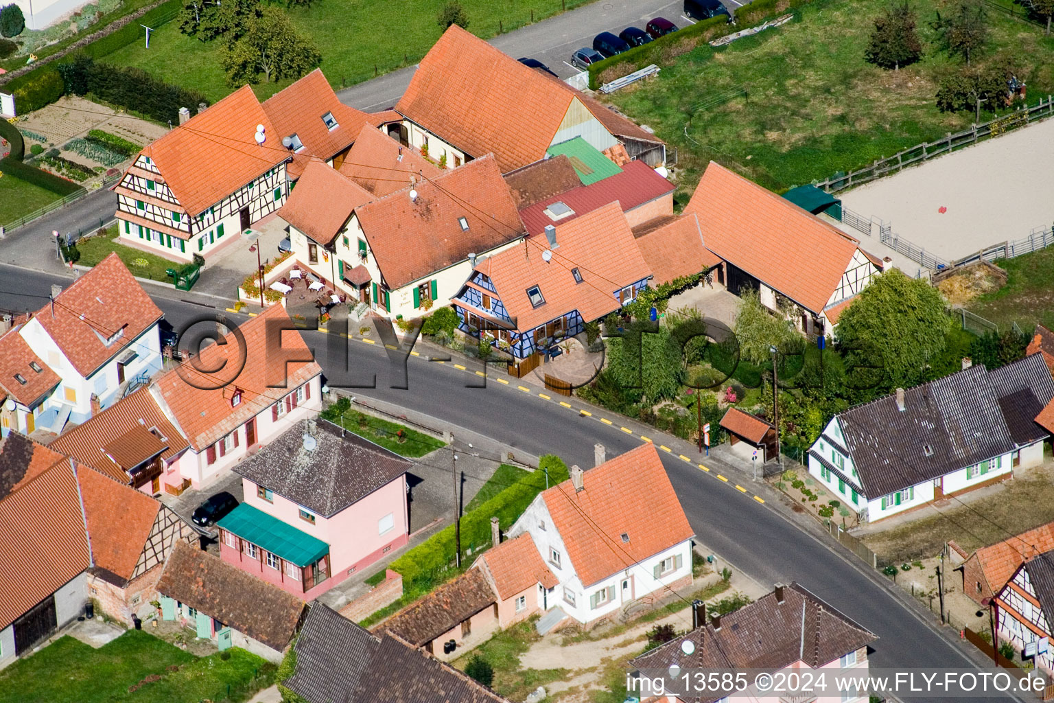 Schleithal dans le département Bas Rhin, France depuis l'avion