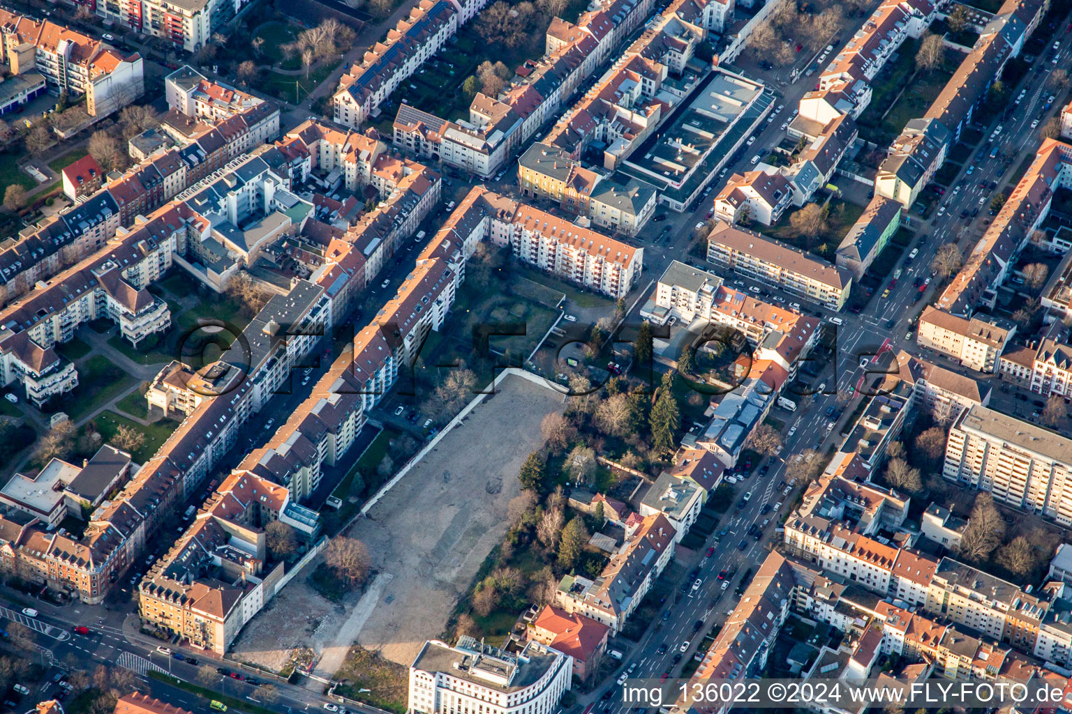 Vue aérienne de Brauerstr à le quartier Weststadt in Karlsruhe dans le département Bade-Wurtemberg, Allemagne