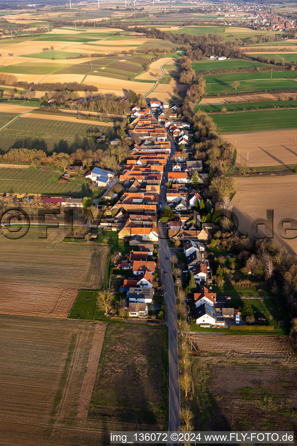 Vue aérienne de Rue Haupt à Vollmersweiler dans le département Rhénanie-Palatinat, Allemagne