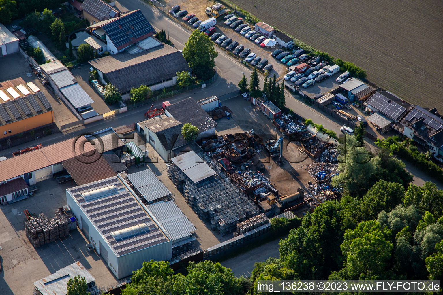Vue aérienne de S&M Recyclage Tilleul à Hördt dans le département Rhénanie-Palatinat, Allemagne