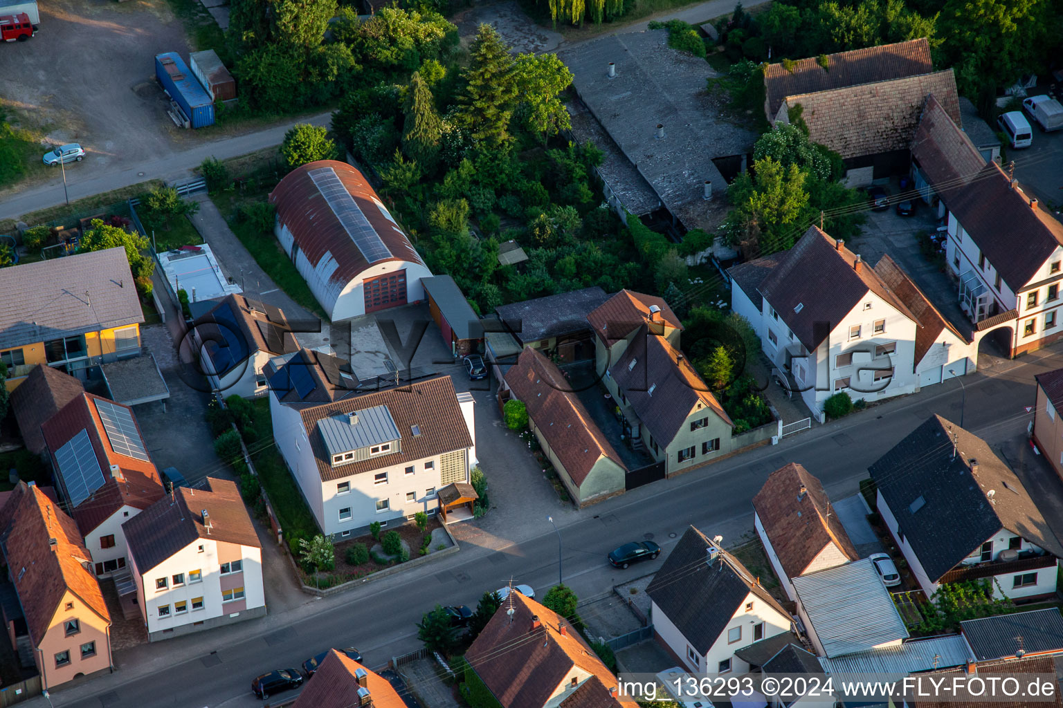 Enregistrement par drone de Sarrestr à Kandel dans le département Rhénanie-Palatinat, Allemagne