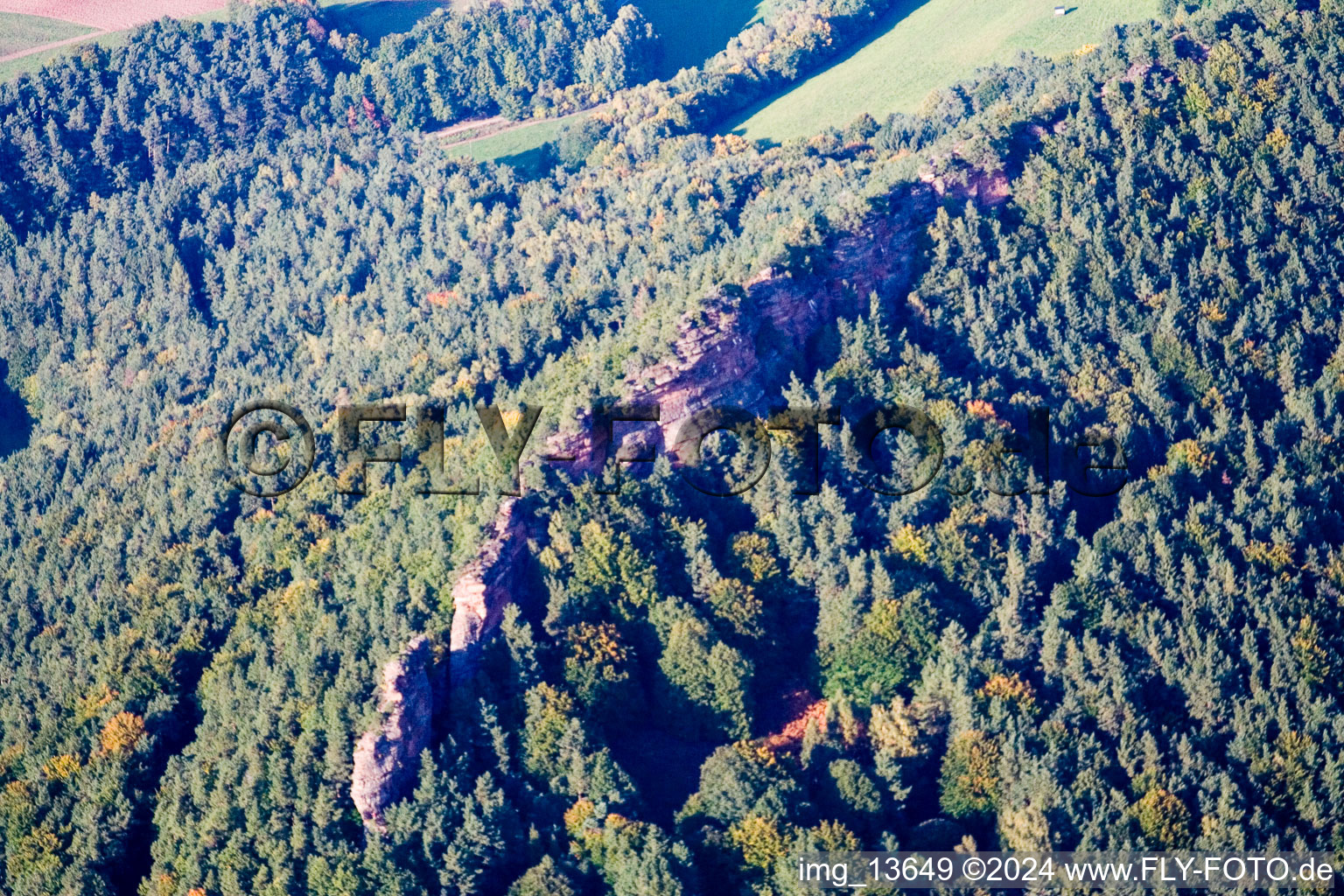 Image drone de Busenberg dans le département Rhénanie-Palatinat, Allemagne