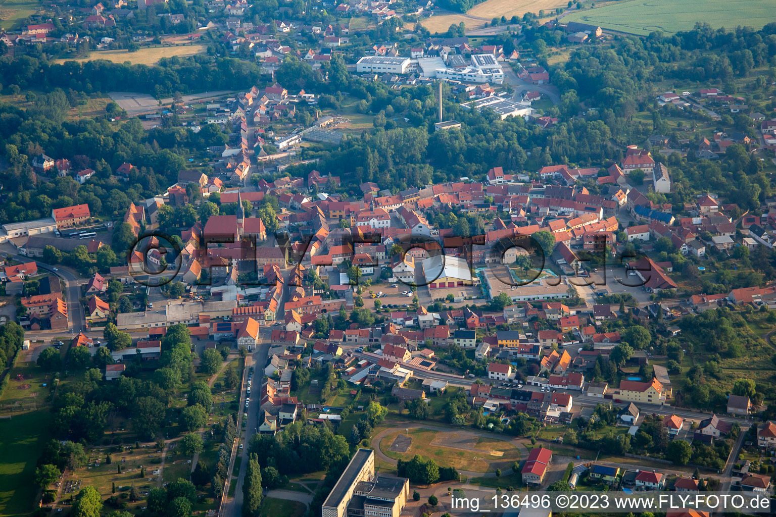 Vue aérienne de Siederstr à le quartier Ermsleben in Falkenstein dans le département Saxe-Anhalt, Allemagne