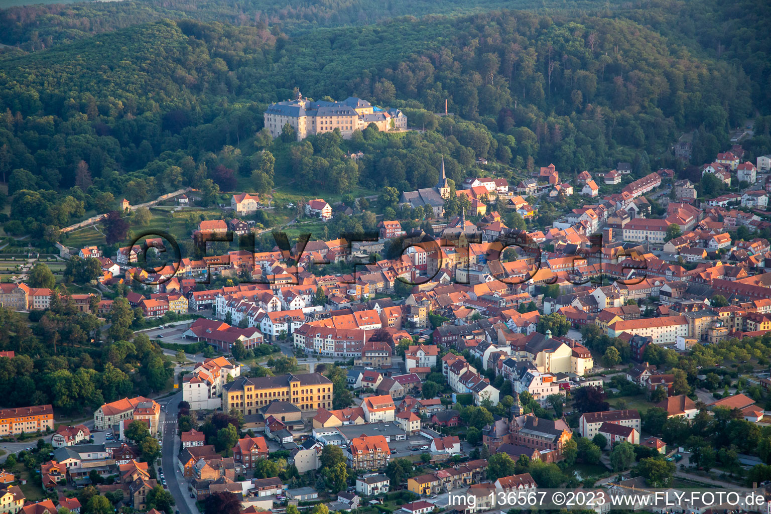 Vue aérienne de Hôtel-château Blankenburg à Blankenburg dans le département Saxe-Anhalt, Allemagne
