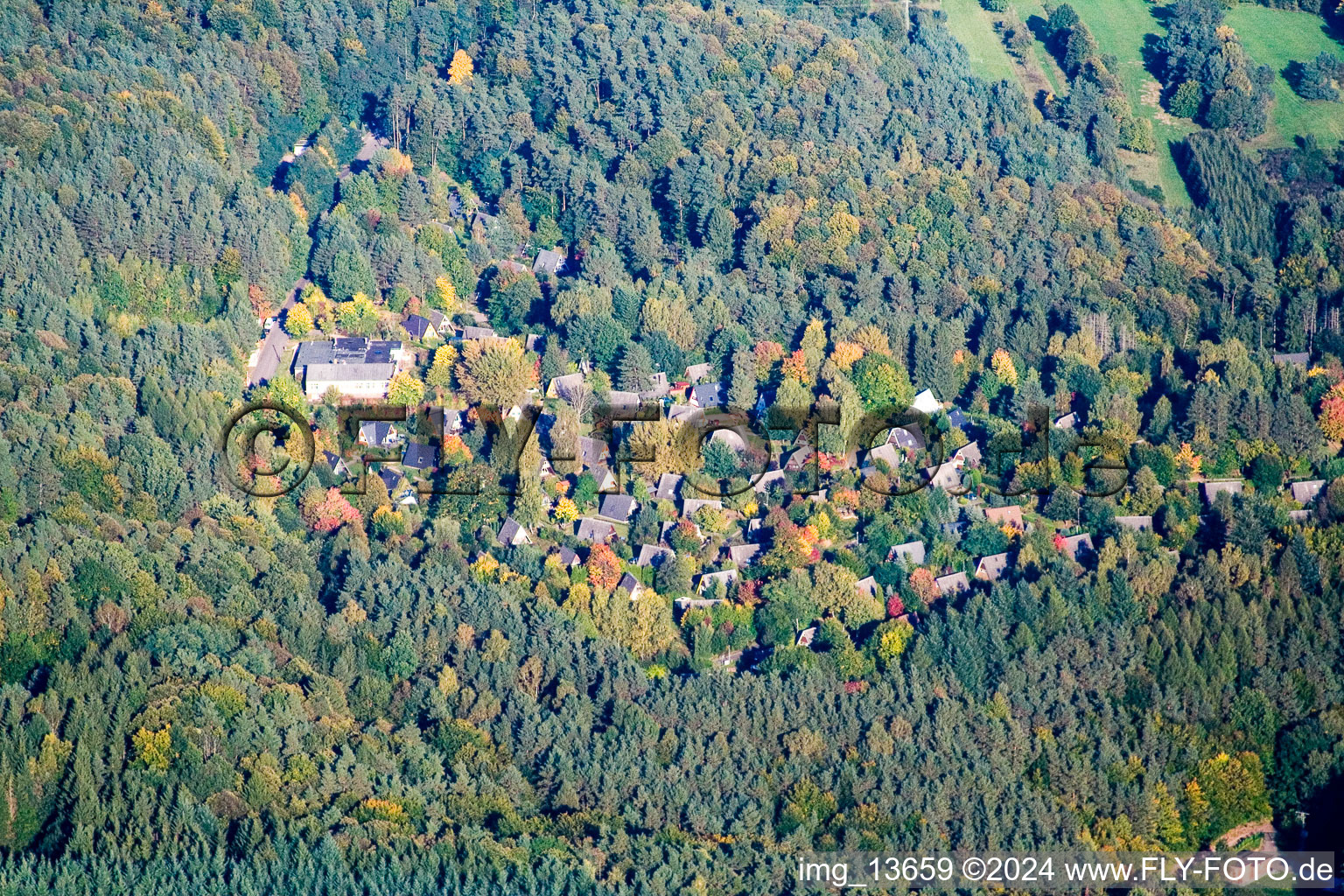 Vue aérienne de Village de vacances Eichwald à Silz dans le département Rhénanie-Palatinat, Allemagne