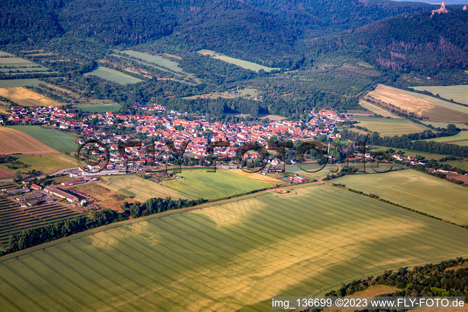 Vue aérienne de Quartier Tilleda in Kelbra dans le département Saxe-Anhalt, Allemagne