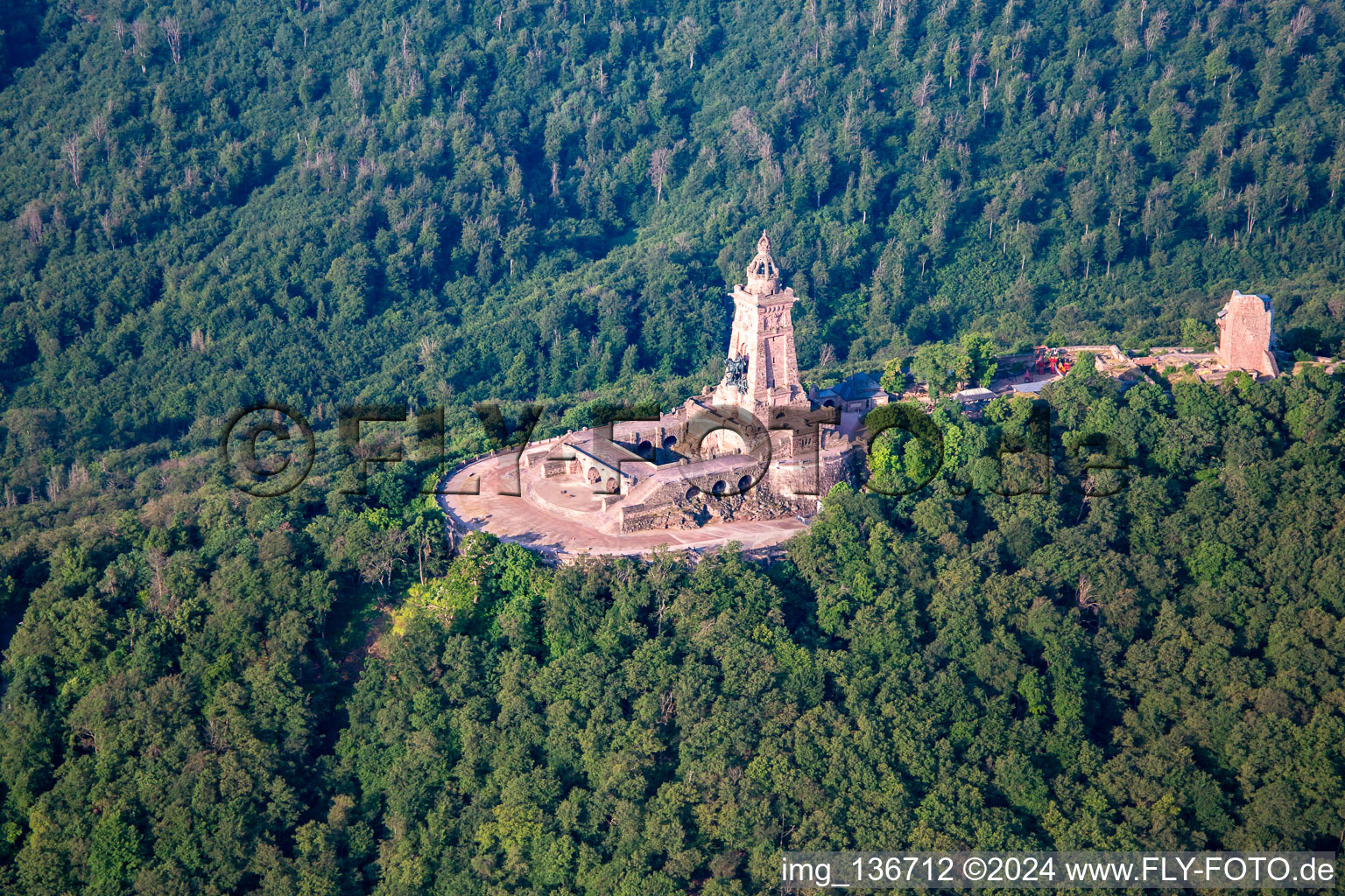 Photographie aérienne de Monument Kyffhäuser à Kyffhäuserland dans le département Thuringe, Allemagne