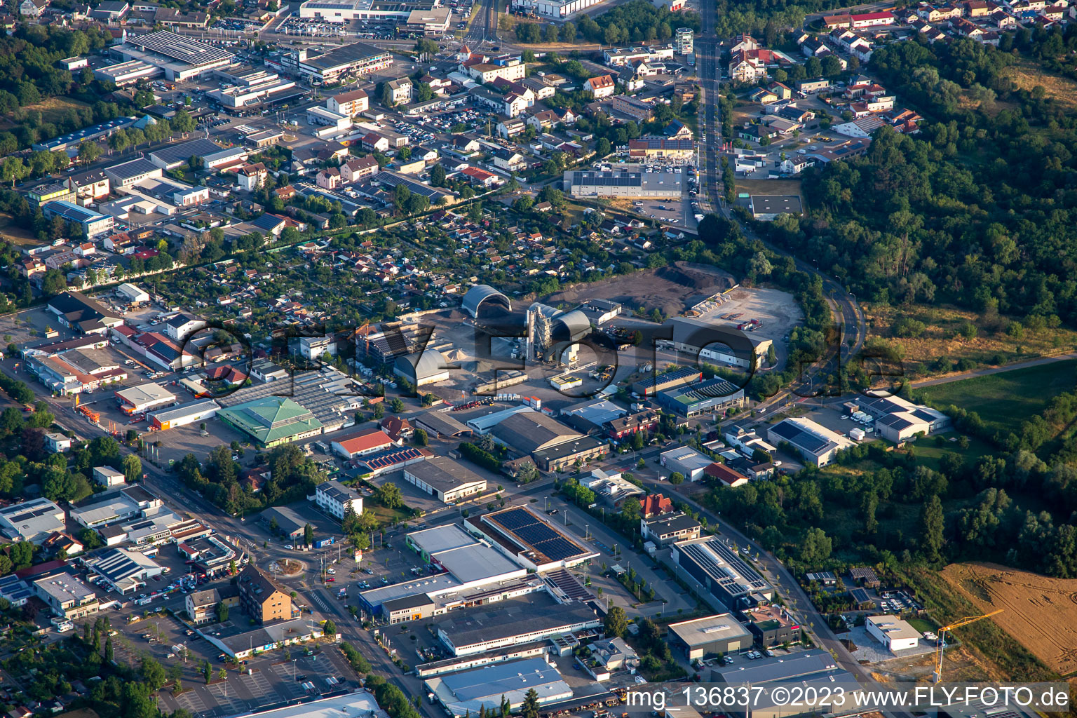 Vue aérienne de Zone commerciale Nachtweide à Speyer dans le département Rhénanie-Palatinat, Allemagne
