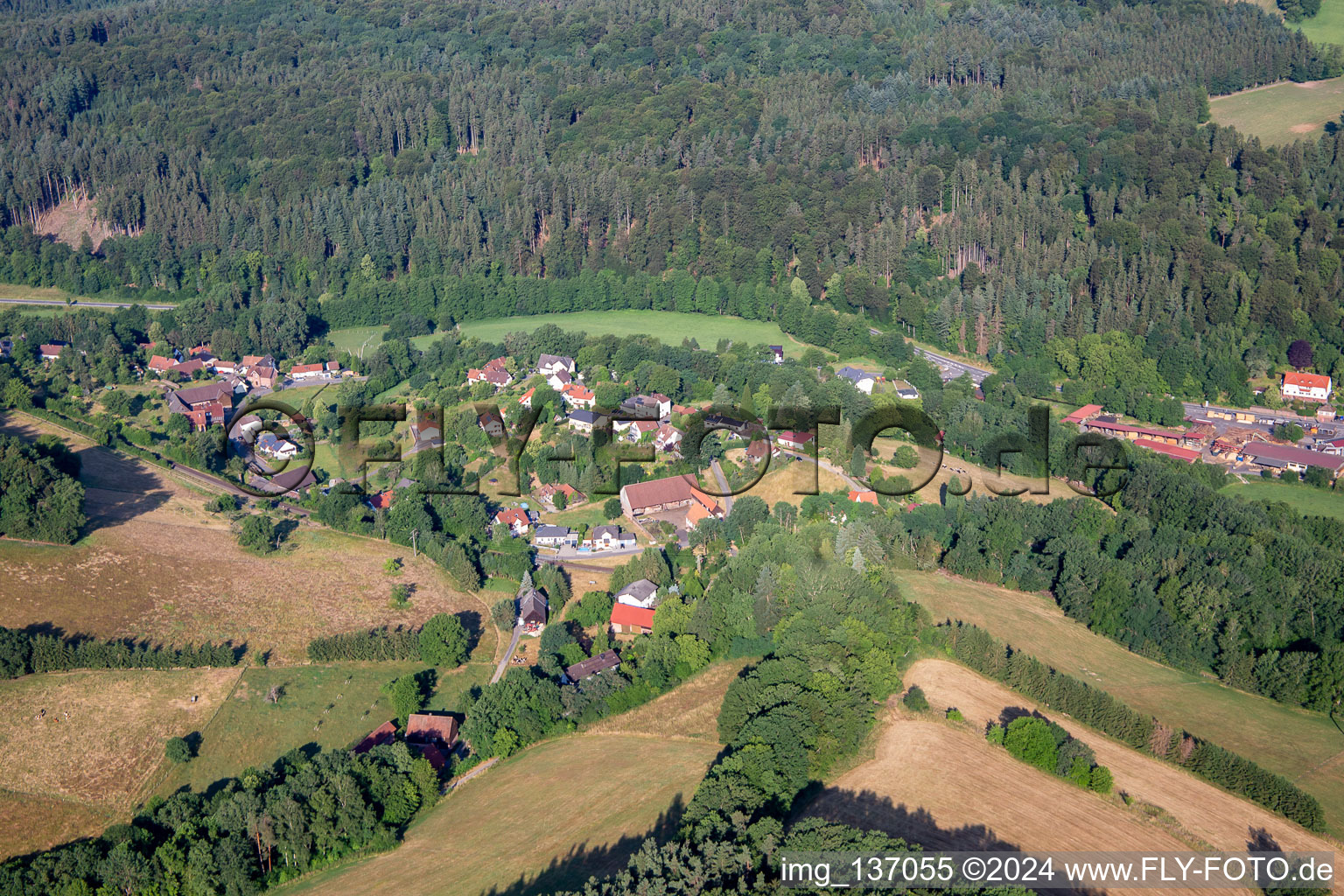 Vue aérienne de Quartier Ebersberg in Erbach dans le département Hesse, Allemagne