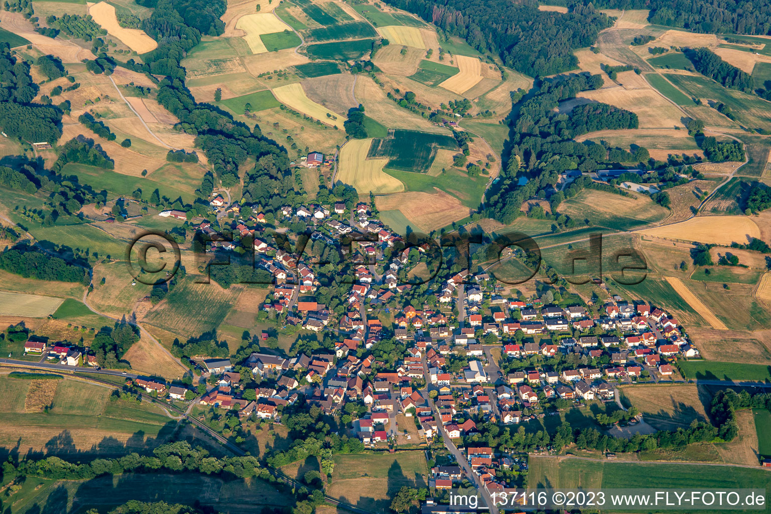 Vue aérienne de Quartier Fahrenbach in Fürth dans le département Hesse, Allemagne