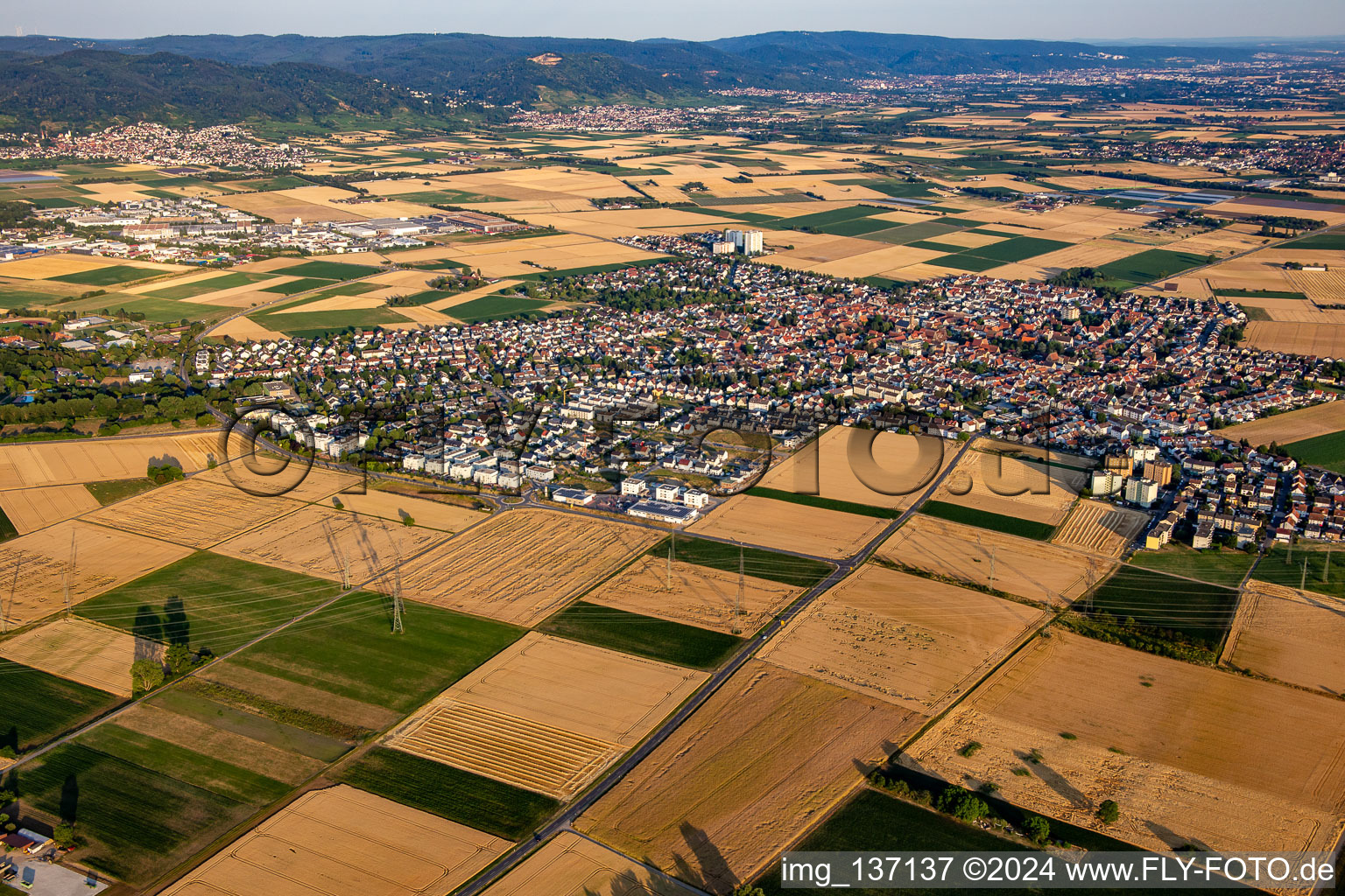 Photographie aérienne de Du nord-ouest à Heddesheim dans le département Bade-Wurtemberg, Allemagne