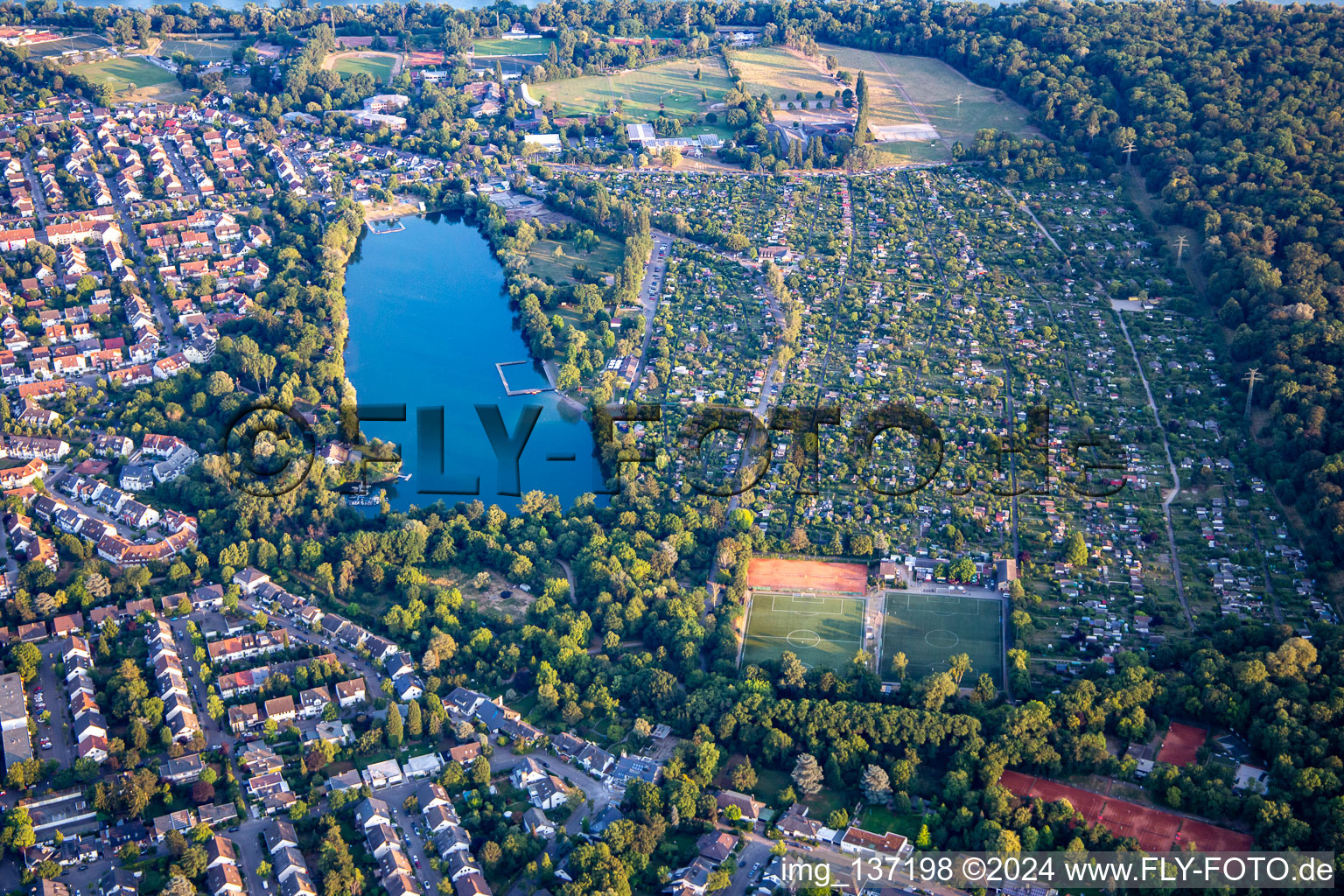 Vue oblique de Quartier Niederfeld in Mannheim dans le département Bade-Wurtemberg, Allemagne