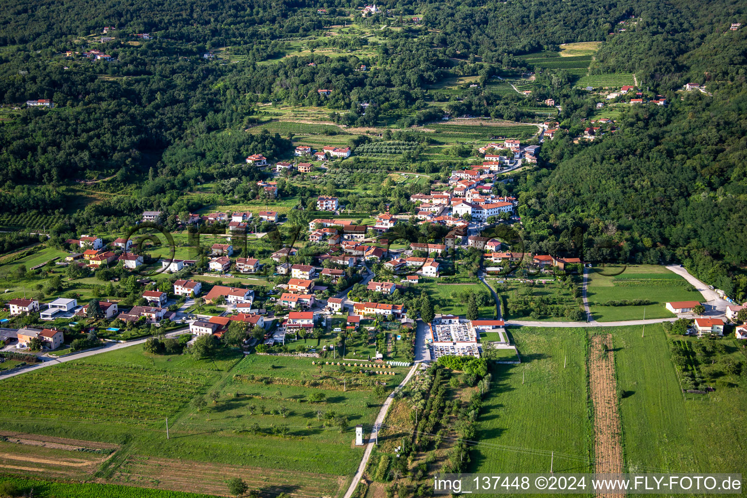 Vue aérienne de Nova Gorica dans le département Slovénie, Slovénie