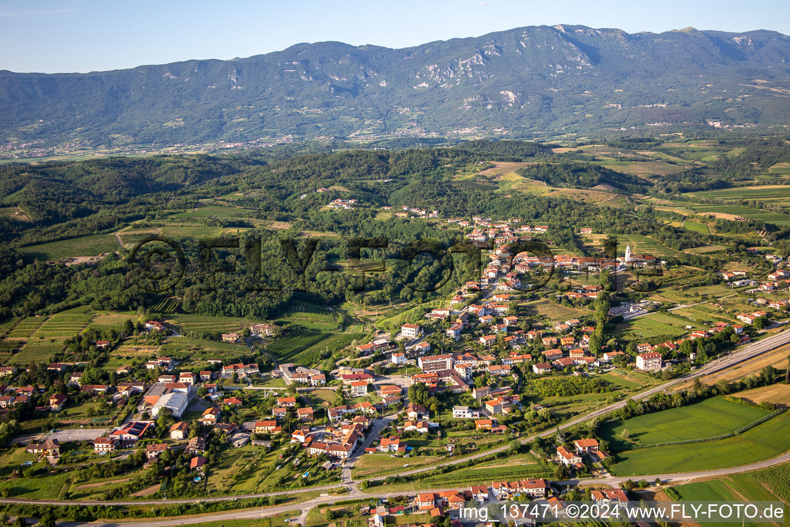 Vue aérienne de Nova Gorica dans le département Slovénie, Slovénie