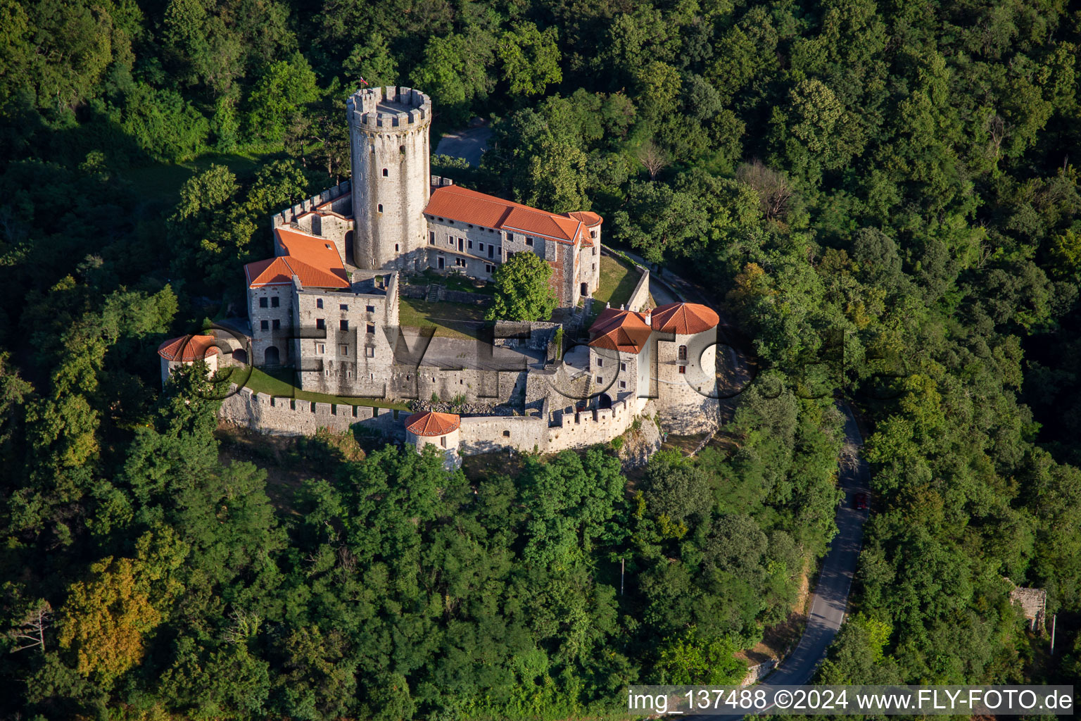 Château / Grade Rihemberk à Nova Gorica dans le département Slovénie, Slovénie d'en haut