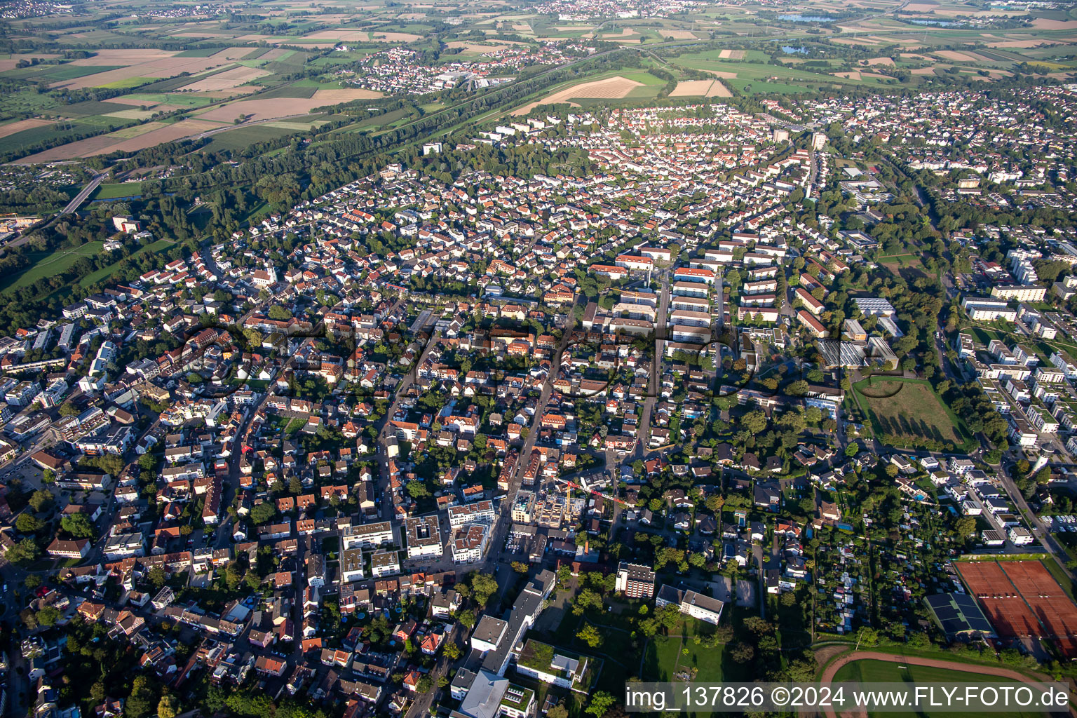 Vue aérienne de Kehl dans le département Bade-Wurtemberg, Allemagne