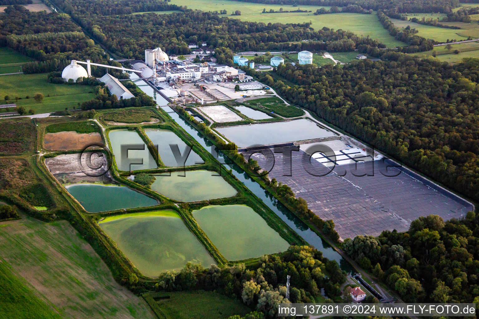 Vue aérienne de Sucrerie d'ERSTEIN / Cristal Union à Erstein dans le département Bas Rhin, France