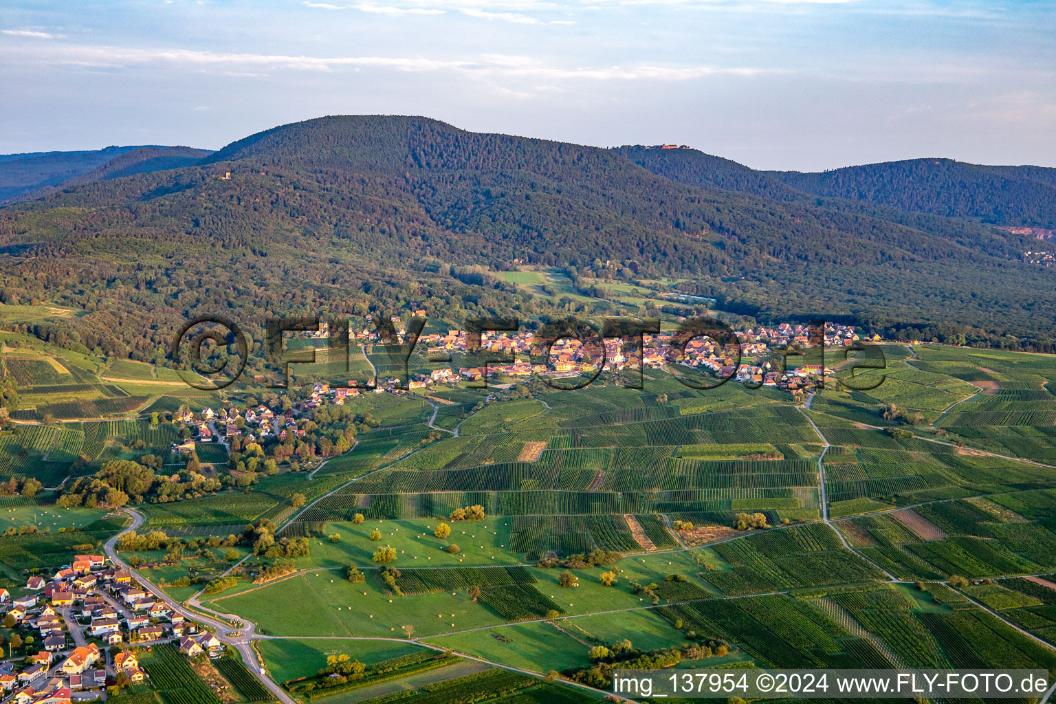 Vue aérienne de Heiligenstein dans le département Bas Rhin, France