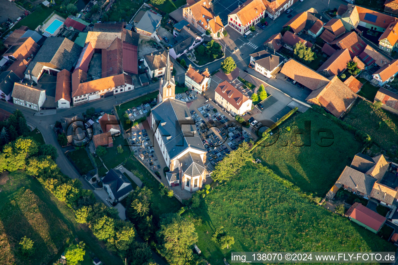 Vue oblique de Uhlwiller dans le département Bas Rhin, France