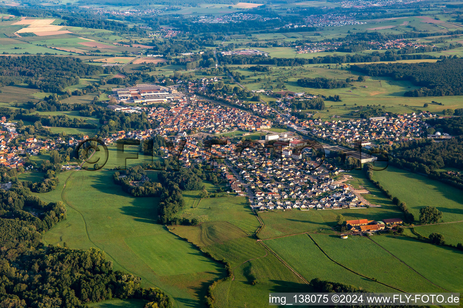 Photographie aérienne de Mertzwiller dans le département Bas Rhin, France