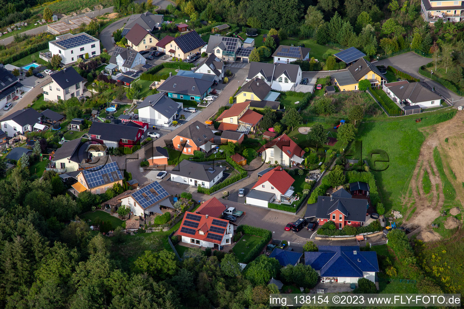 Vue aérienne de Nouvelle zone de développement à la Mälzerei à Meisenheim dans le département Rhénanie-Palatinat, Allemagne