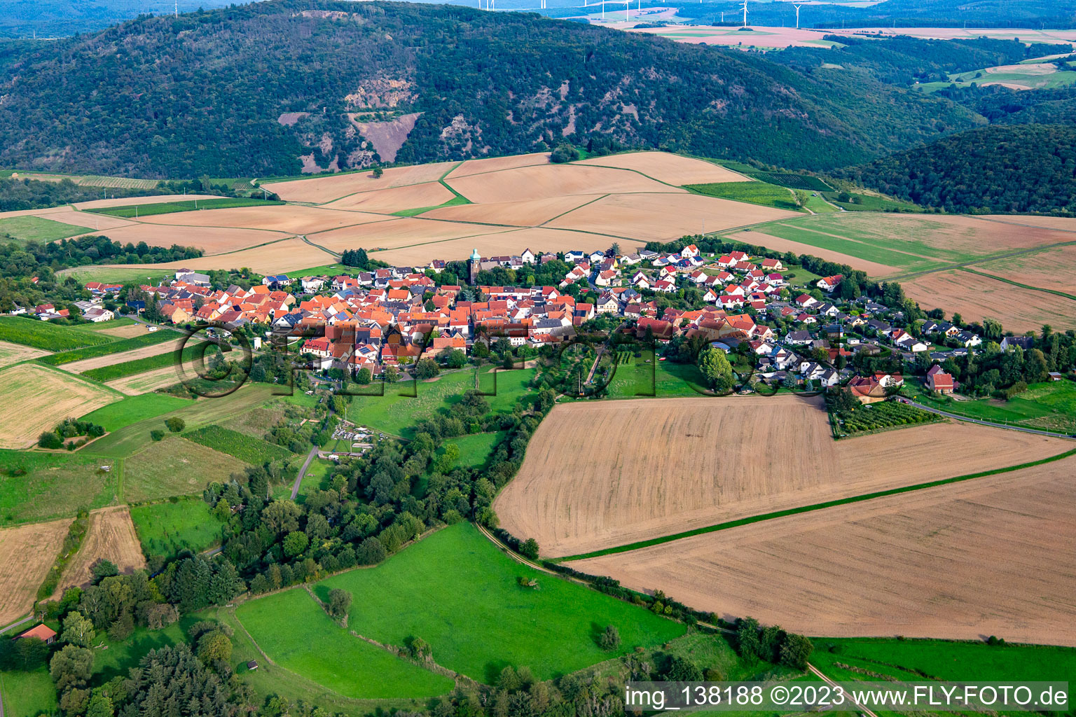 Vue aérienne de Du nord-ouest à Duchroth dans le département Rhénanie-Palatinat, Allemagne