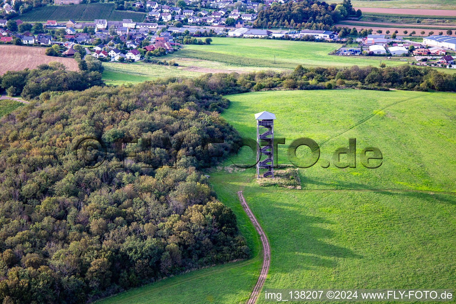 Vue oblique de Tour Heimberg Schloßböckelheim à Schloßböckelheim dans le département Rhénanie-Palatinat, Allemagne